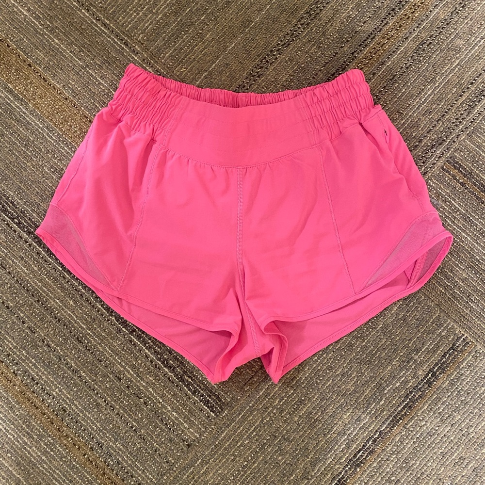 Lululemon High Rise Hotty Hot II Shorts